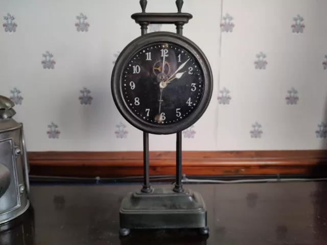 Watson and Webb KeeLess Keyless Gravity Mystery Clock Timepiece Circa 1920