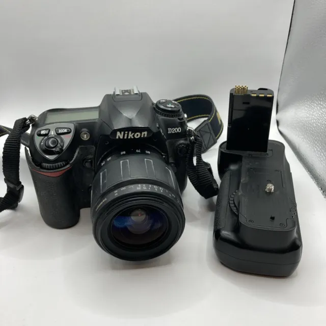 Nikon D200 10.2 MP Digital SLR Camera w/ 28-80MM Tamron Lens & Battery Pack!