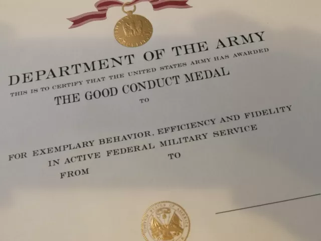 Orig. US Army Urkunde - THE GOOD CONDUCT MEDAL von 1981 RAR!!! 3