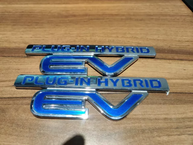 Genuine MITSUBISHI OUTLANDER MK3 PHEV FRONT WINGS BADGE Emblems Logo  2013-On