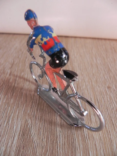 Lot De 12 Coureurs Cyclistes Tour De France - Starlux Plastique Vintage - France