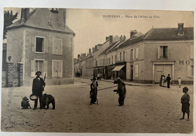 CPA Marne - Dormans- Puppeteer D Bear And Monkey