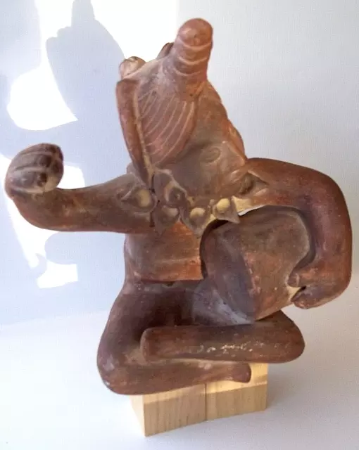 Aztec / Olmec mexican " Pre- Columbian Statue Reproduction "