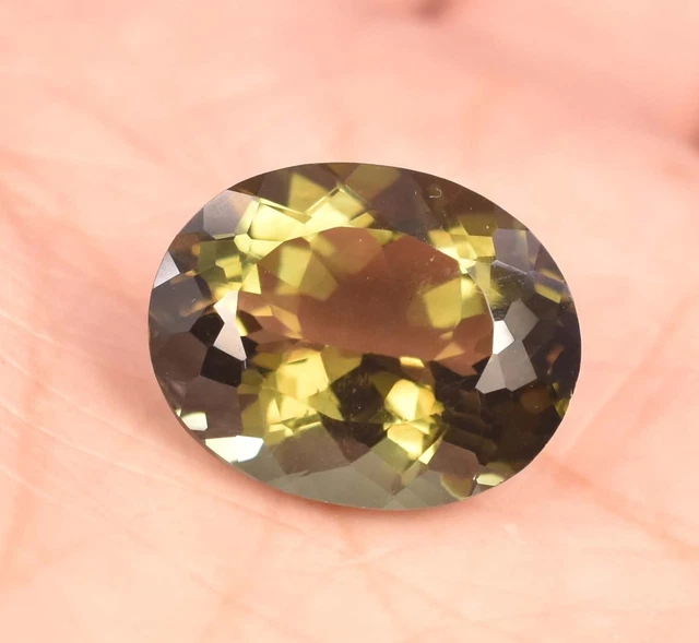 Naturel Bicolore Pitambari Saphir 13.60 CT Émeraude Coupe Libre Gemmes Certifié