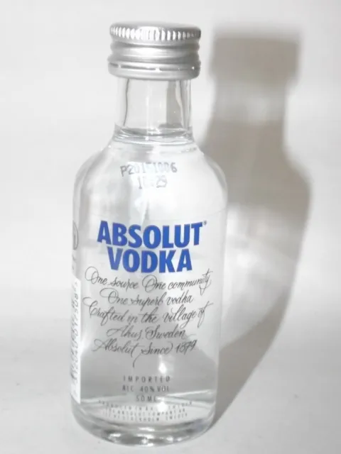 Absolut Vodka Blau 40% 50 ml mini flasche bottle miniature bottela