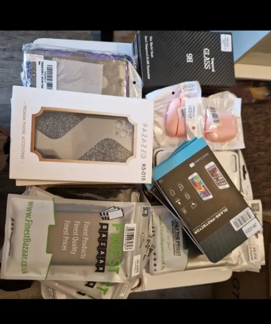 Carboot  Joblot 50 Mixed Phone Cases And Screen Protectors. Samsung. IPhone Etc