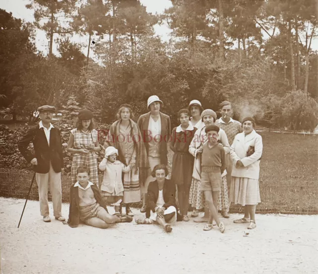 Family c1930 Photo Stereo Glass Plate Vintage P29L13n1