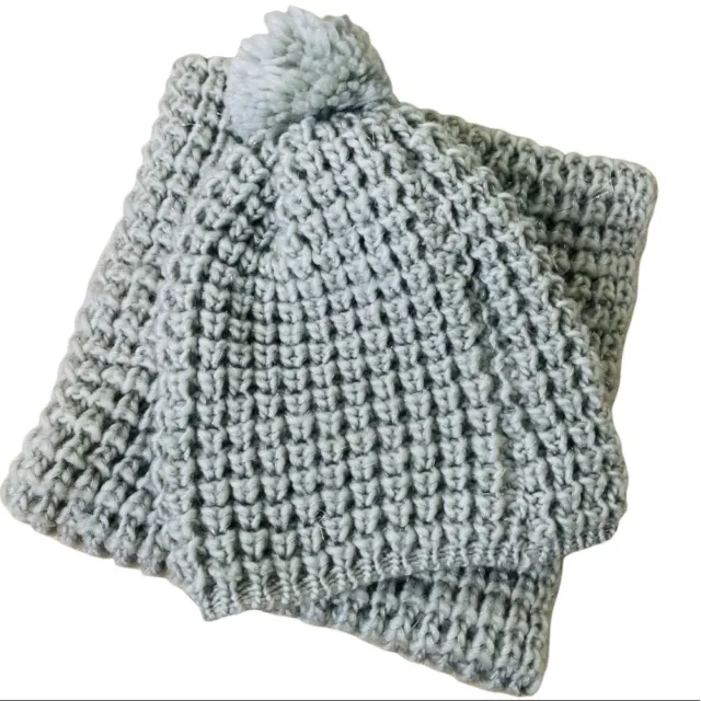 Matching Metallic Knit Infinity Scarf And Pom Pom Hat Set Gray One Size