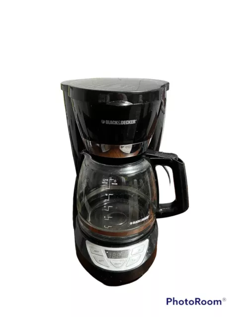 https://www.picclickimg.com/hloAAOSwQi5j3CfU/Black-Decker-Programmable-Coffee-Maker-12-Cup.webp