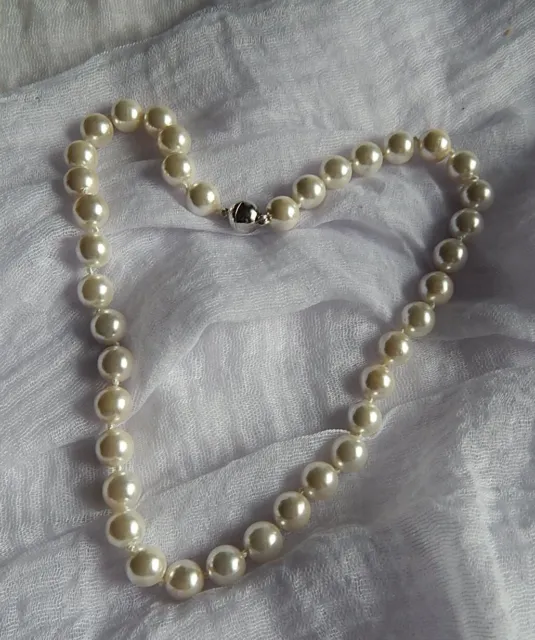 Perlen Collier Halskette*MagnetVerschluß*MuschelKern Perlen*PERLMUT*ca. 47 cm