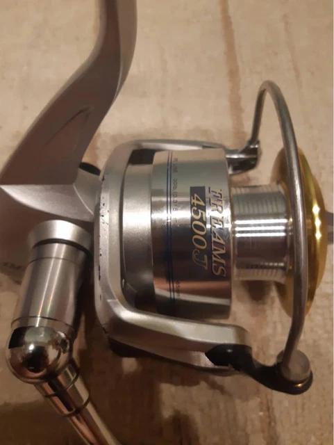 DAIWA FREEMS 4500J Spinning Reel Used with Scratches and