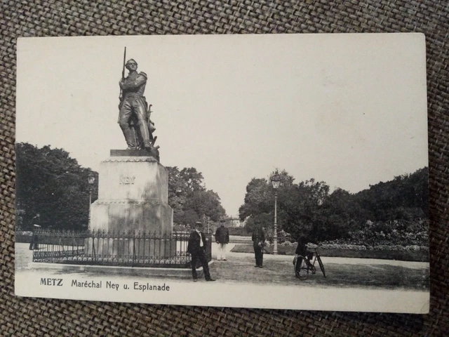 Cpa Metz Maréchal Ney Et Esplanade