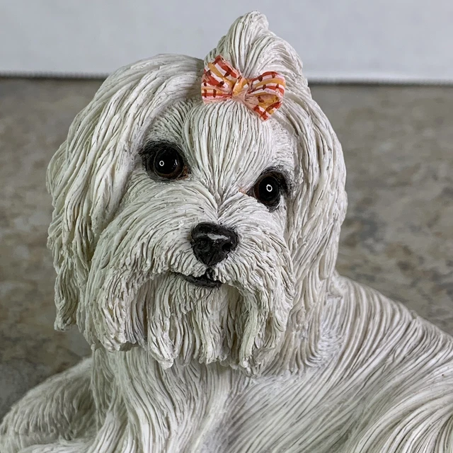 Country Artist 2004 Shih Tzu Dog Figurine Pink Hair Bow Lying Down