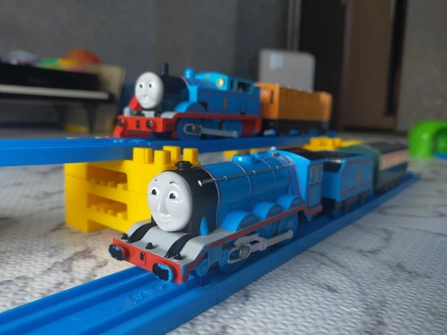 Takara Tomy Plarail Thomas And Friends Annie Clarabel Gordon Set Of Power Truck