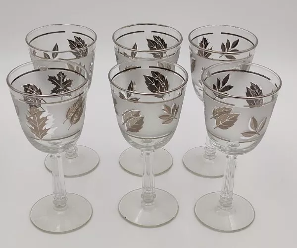 Set Of 6 Vintage Libbey Silver Leaf/Foliage Stemmed Wine/Champaign Frosted Glass