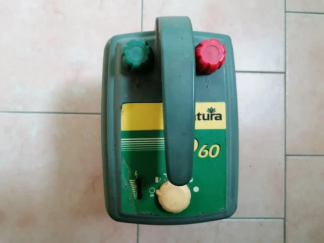 Patura P60 Weidezaungerät für 9V + Batterie