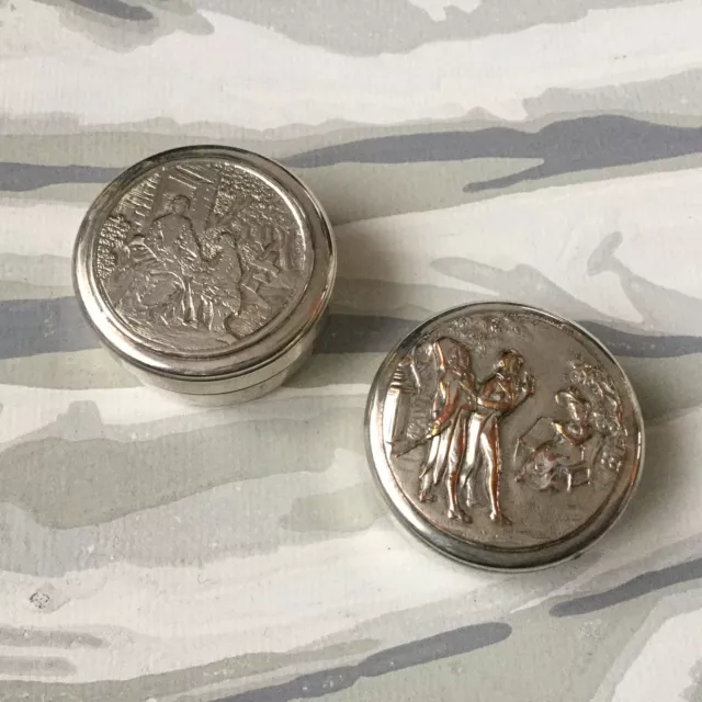 LOT 2 AMAZING SILVER METAL PILL BOXES 2 SILVER PLATED PILL BOX Vintage ...
