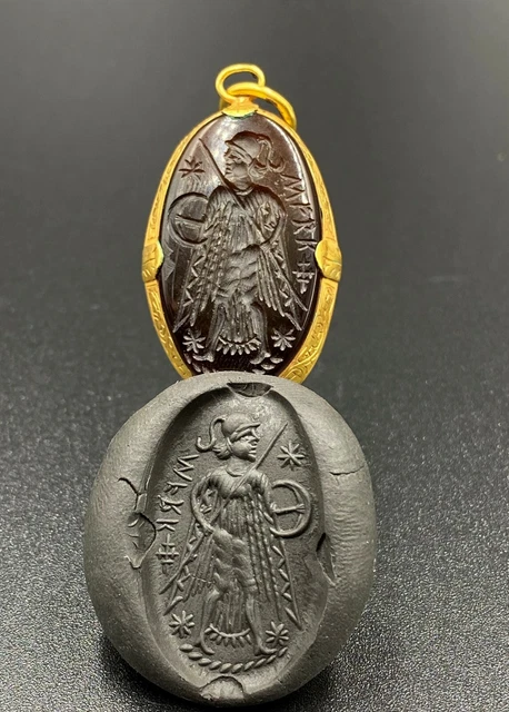 Ancient Sasanian Roman Greek Antiquities Artifacts Gold Jewelry Intaglio Pendant