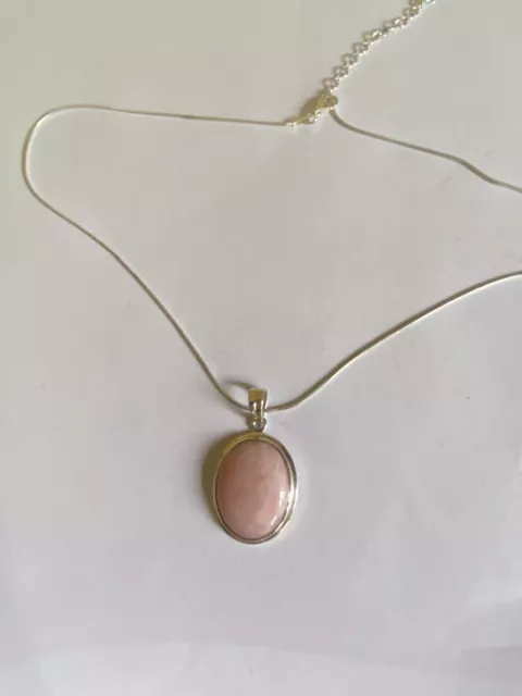 Vinrage Rose Quartz Pendant Sterling Silver Necklace 16”  length plus extender