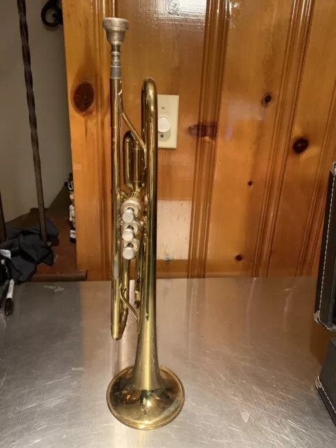 King Cleveland 600  Vintage 70's Trumpet, 7C Benge mouthpiece, original case