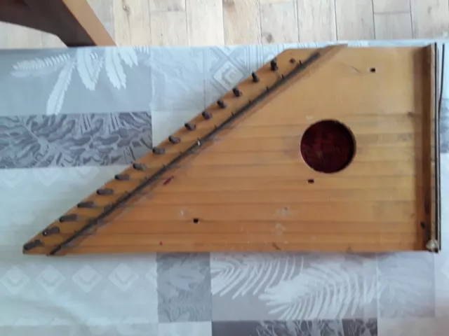 Cithare harpe