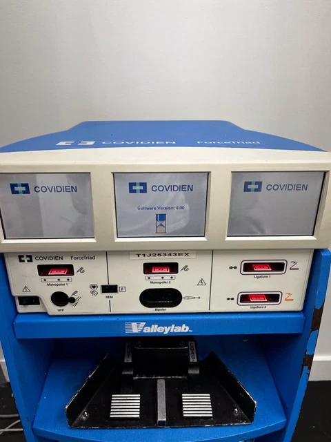 Covidien ValleyLab Force Triad ESU v4.00 Electrosurgical Platform Generator Cart