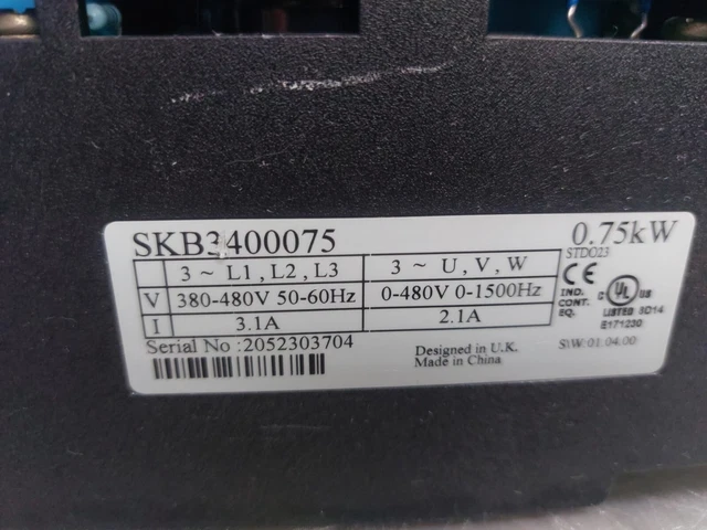 Emerson SKB3400075 – Appareil électronique Occasion, Emballage Maxo, Bon Plan