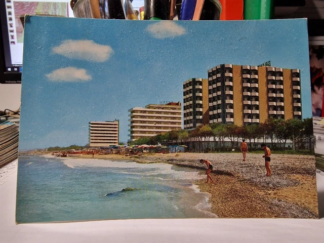 Cartolina Montesilvano Spiaggia e Alberghi 1969 ZA783 ^