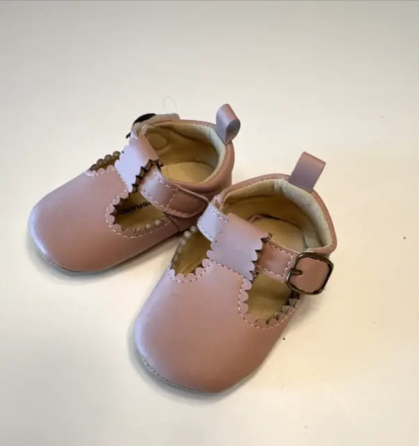 Infant Size 2 T Strap Mary Jane Shoes Lucky Brand Baby Girl Crib Shoes Size 2