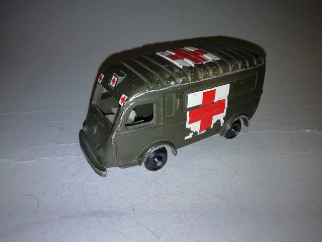 RARE OLD CIJ 1/110 Renault 1000 Kg Goelette 1957 Ambulance Emergency