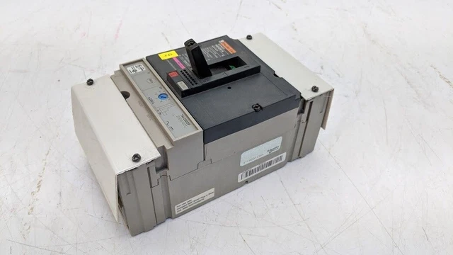 MERLIN GERIN Schneider NSF250H Circuit Breaker 600Y/347V 200A TM200DP Module MERLIN GERIN Schneider NSF250H Circuit Breaker 600Y/347V 200A TM200DP Module