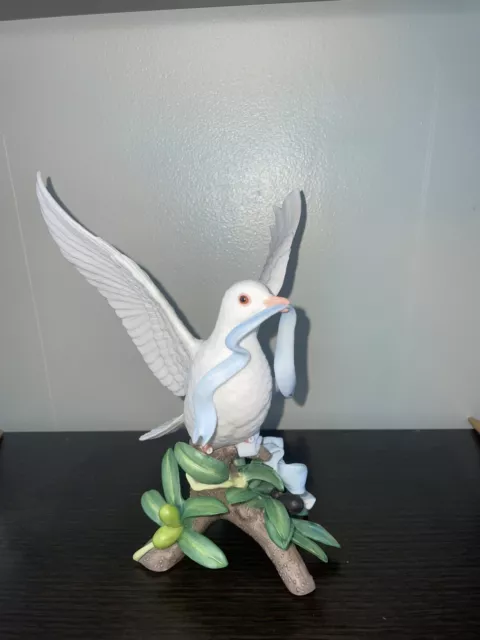 Vintage 1999 Lenox Millennium Dove Fine Porcelain Limited Edition Figurine