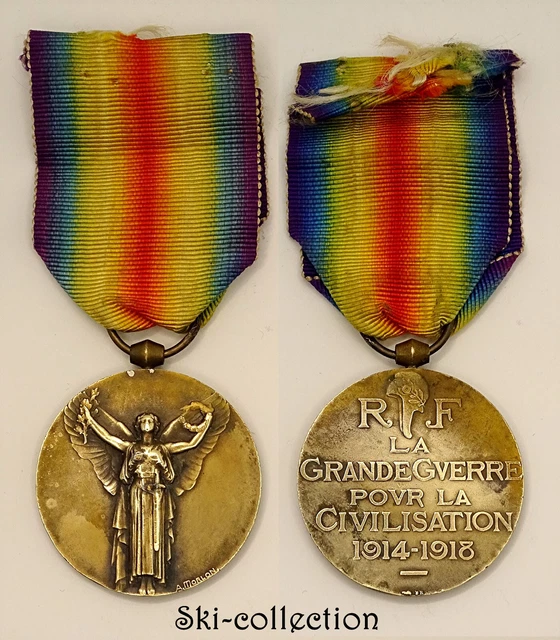 Medaglietta Combinato Da La Vittoria 1914-1918. Francia Morlon. Bronzo