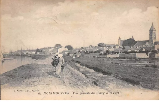 85 - ILE DE NOIRMOUTIER - SAN31161 - Vue Générale du Bourg et le Port