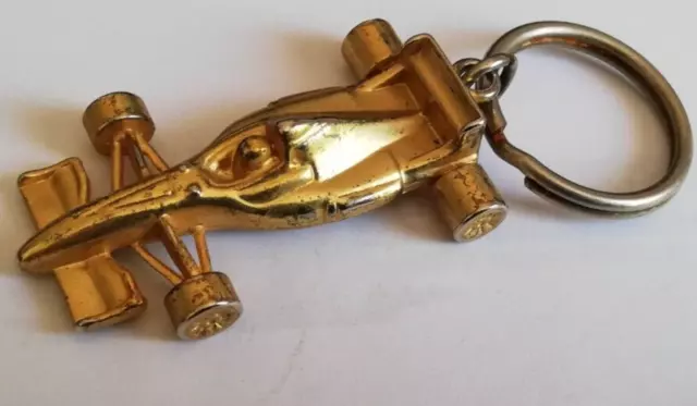 Porte clés métal années 60/70 : FORMULE 1  DOREE