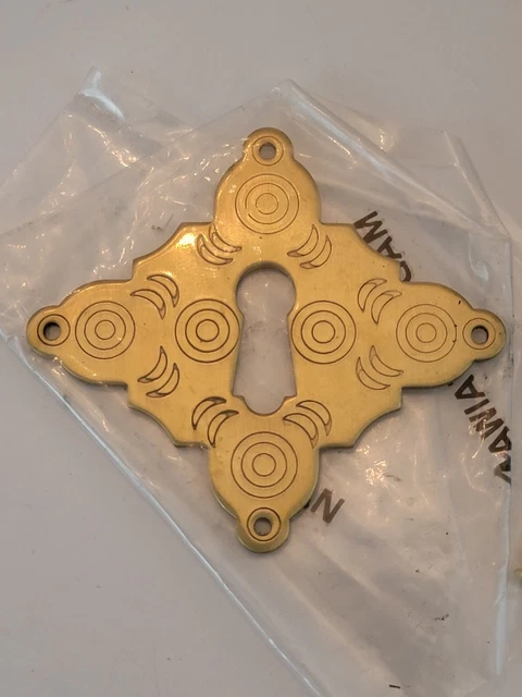 VINTAGE NEW OLD STOCK ORNATE ESCUTCHEON SOLID BRASS KEYHOLE COVER 2.25" x 2.375"