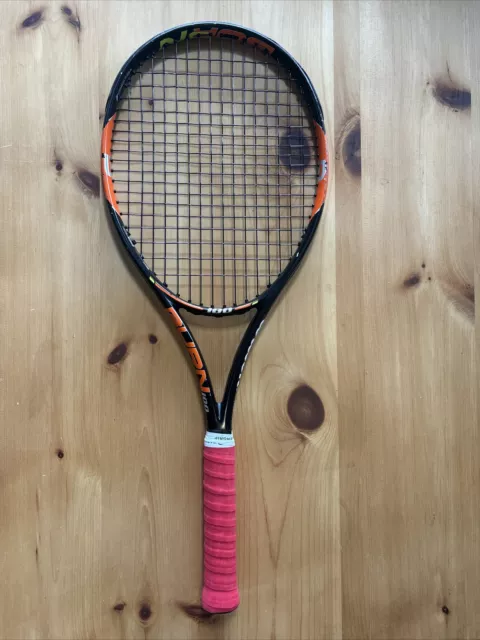 Wilson Burn 100 Tennis Racket 2