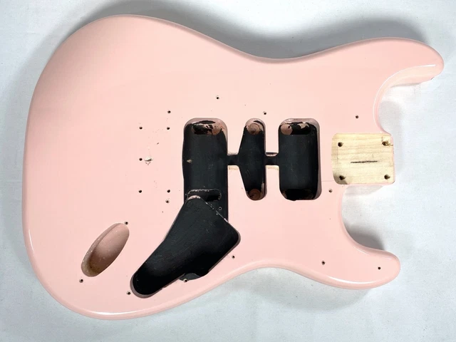 Fender Gitarrengurt „Body Strap“ – Schwarz/weißes Schachbrettmuster, Verstellbar 86–150 Cm