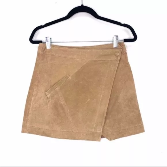 blanknyc high rise almond suede skirt size 25 3