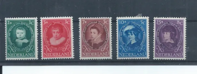 Netherlands stamps. 1955 Child Welfare MH SG 821 - 825 CV £24 (AC577)