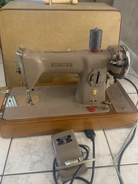 Ancienne Machine à Coudre SINGER 169-169B électronique, Socle Bois SIMANCO, Pour Pièces