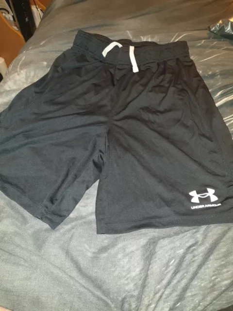 Mens Under Armour  Black Athletic Running Shorts Size Medium