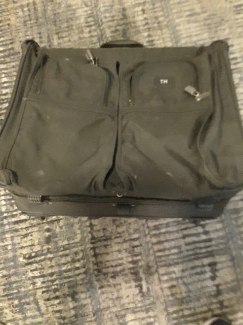 Tumi Bifold Garment Suit Luggage Bag Olive Green 2231M3  24"x20"x10"