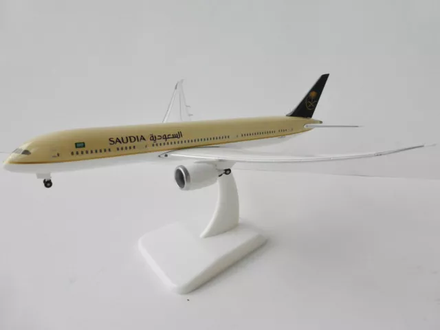 Boeing 787-9 Saudia 1/400 Hogan Wings 5149 Inflight 787 Saoudite Arabe Airlines