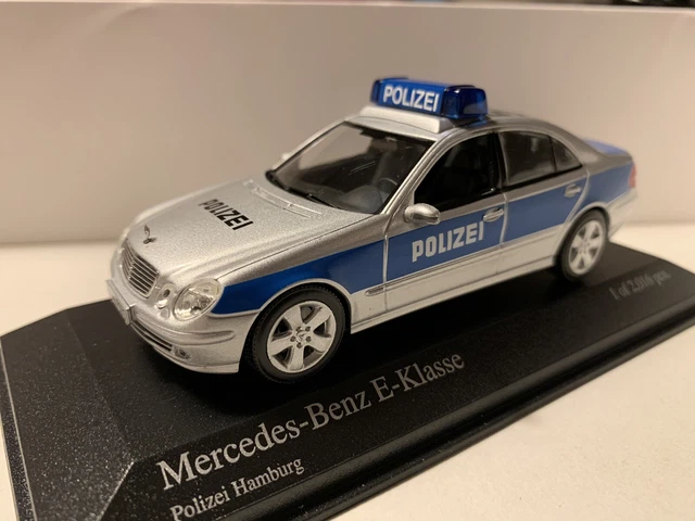 Minichamps 1/43 Mercedes E Class T Model Polizei Berlin - 400 031591 - Occasion