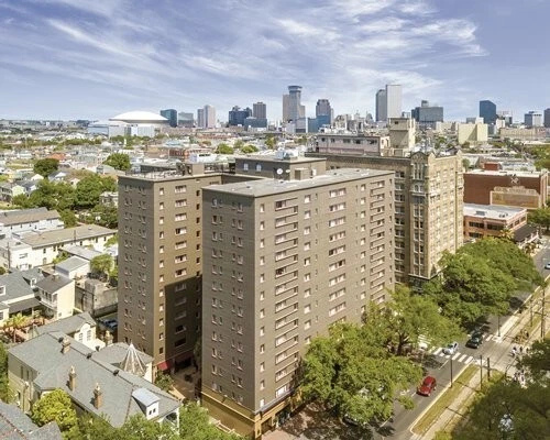 Wyndham Avenue Plaza, 126,000 Points, Annual Year Use, Timeshare Deed For Sale