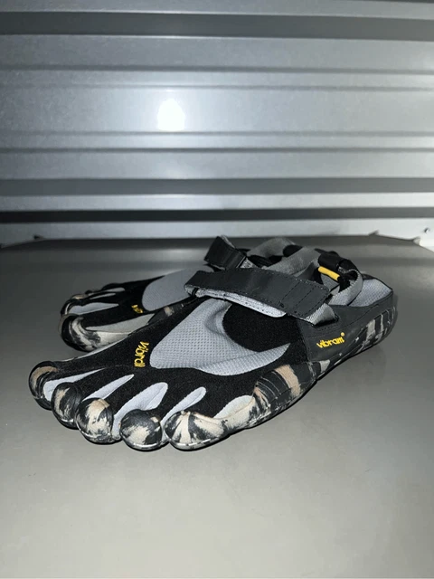 Vibram 5 Fingers Barefoot Toe Shoes Size 9