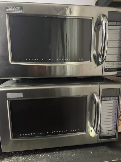 2 x Sharpe Microwaves 1000w R-21ATP