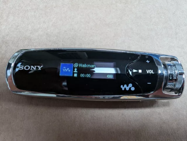 SONY NW-S703F 1GB 印象深く ゴールド