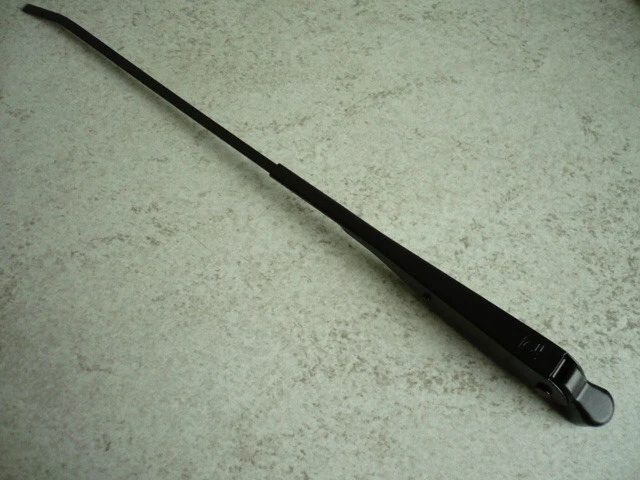 Wischerarm Scheibenwischer arm front wiper Kubota KX018-4 016-4Bagger RG51846330